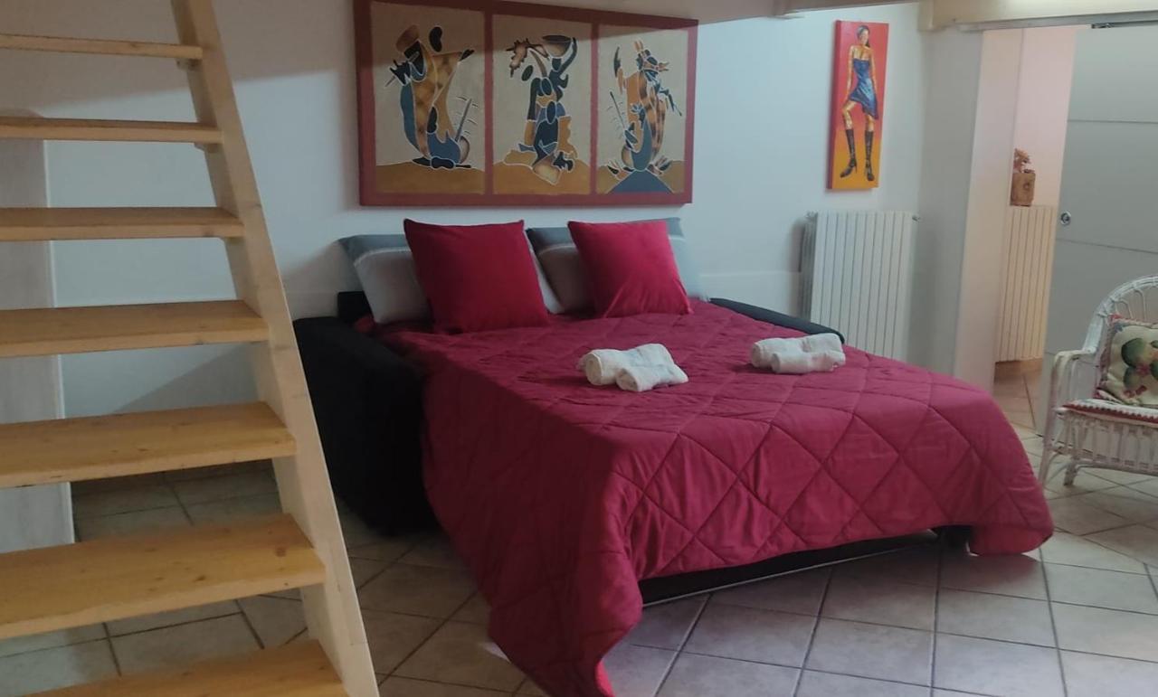 Apartament Casa Graziella Brindisi Zewnętrze zdjęcie