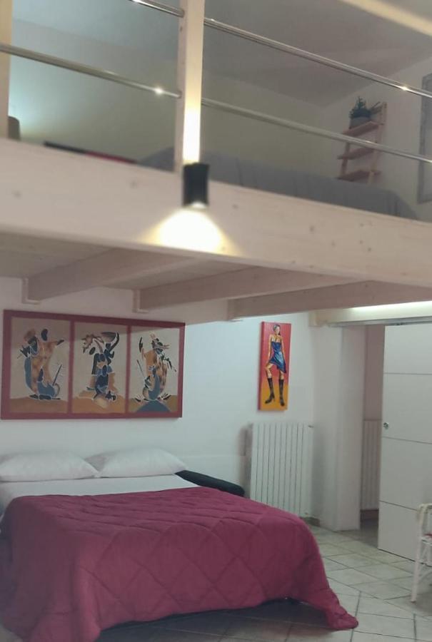 Apartament Casa Graziella Brindisi Zewnętrze zdjęcie